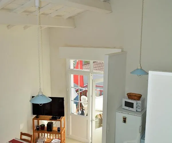 Bel T3 ,100 M De L'ocean , Centre